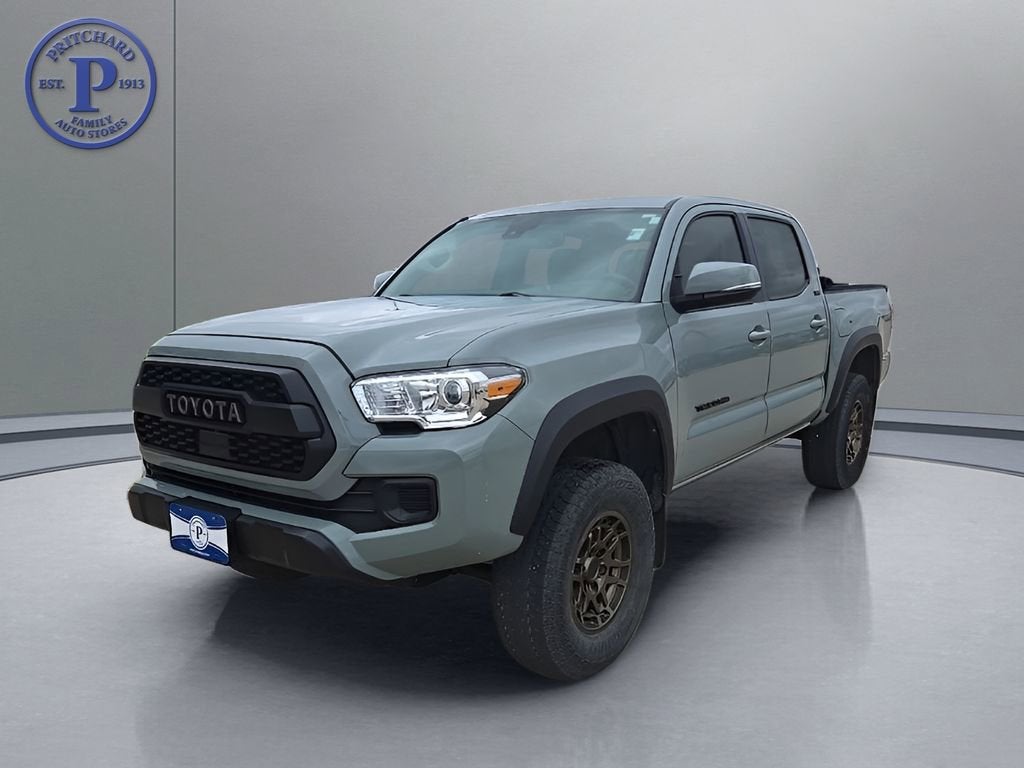 2022 Toyota Tacoma 4WD SR