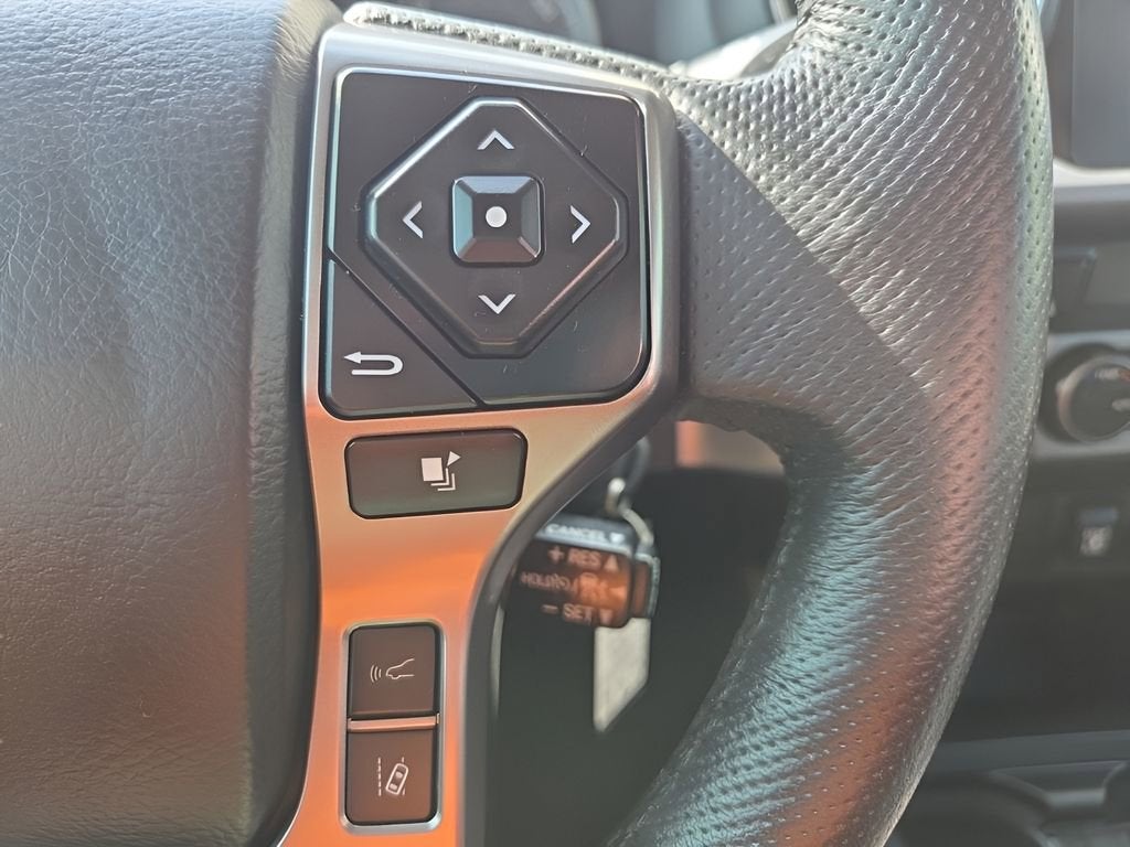 2022 Toyota Tacoma 4WD SR