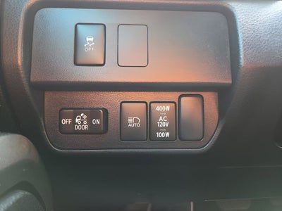 2022 Toyota Tacoma 4WD SR