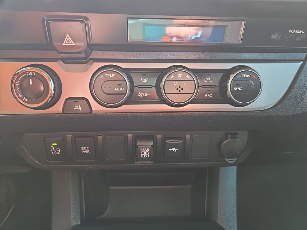 2022 Toyota Tacoma 4WD SR