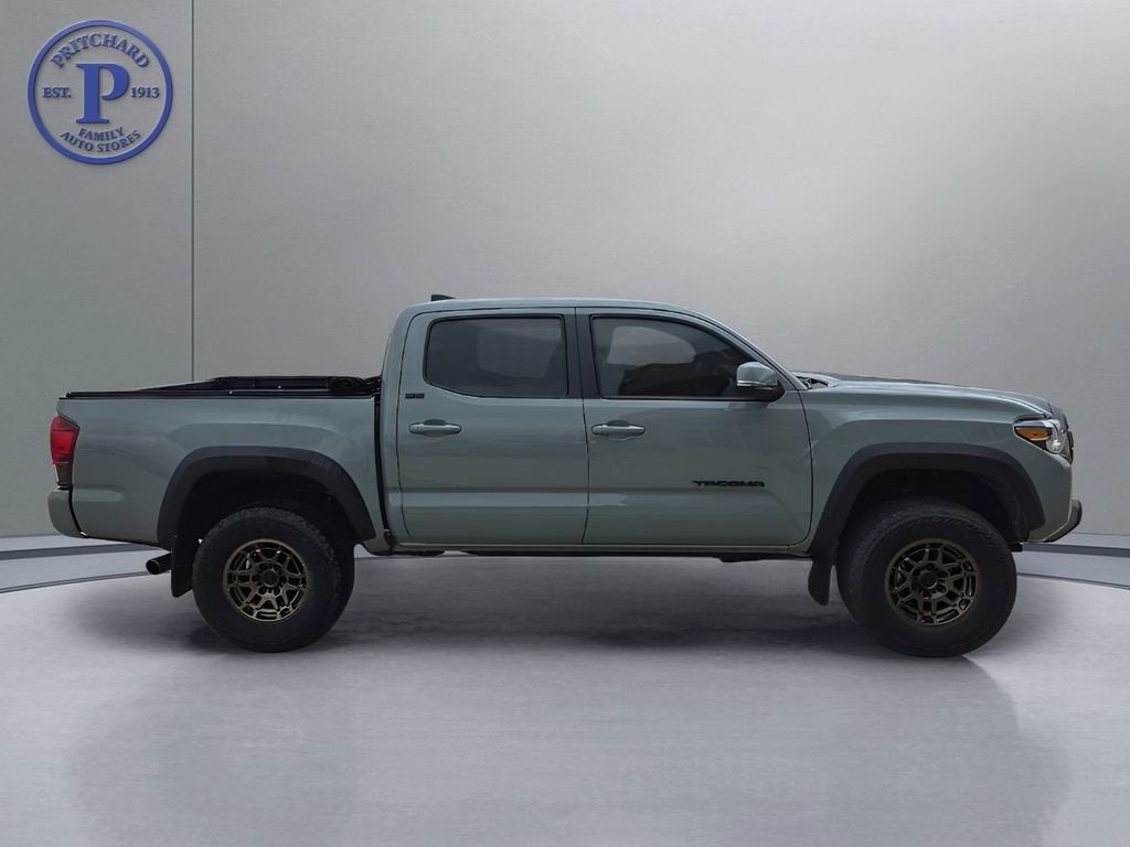 2022 Toyota Tacoma 4WD SR
