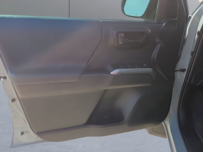 2022 Toyota Tacoma 4WD SR