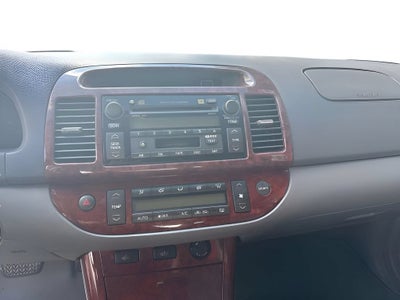 2005 Toyota Camry LE