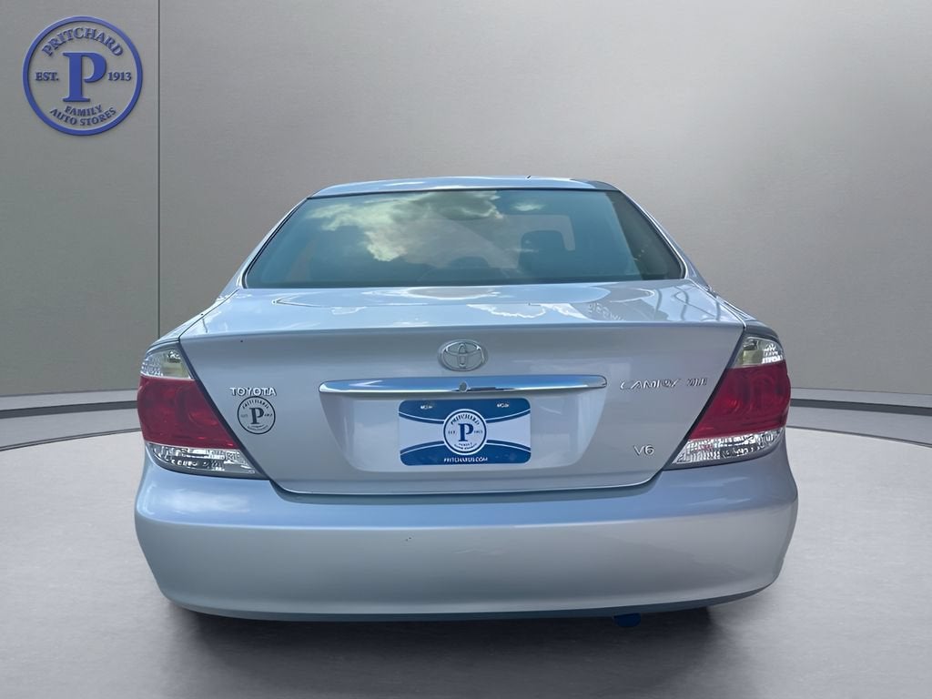 2005 Toyota Camry LE