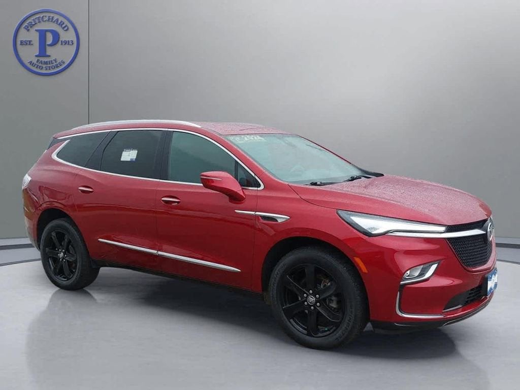 2024 Buick Enclave Essence