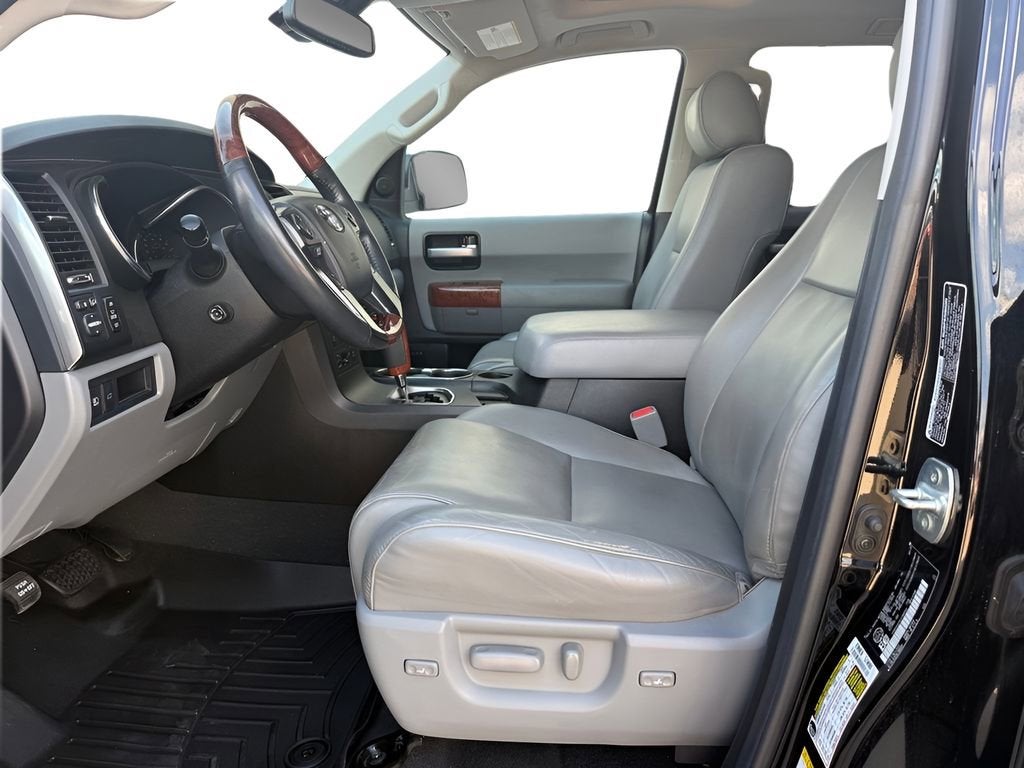 2020 Toyota Sequoia Platinum