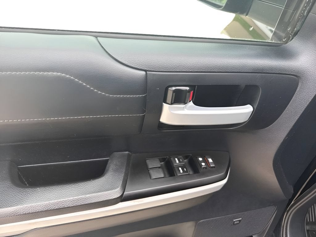 2019 Toyota Tundra 4WD SR5
