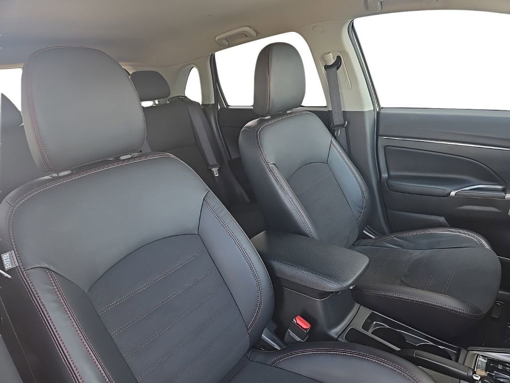 2024 Mitsubishi Outlander Sport S