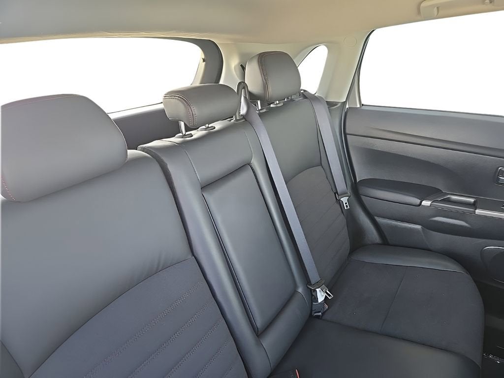 2024 Mitsubishi Outlander Sport S