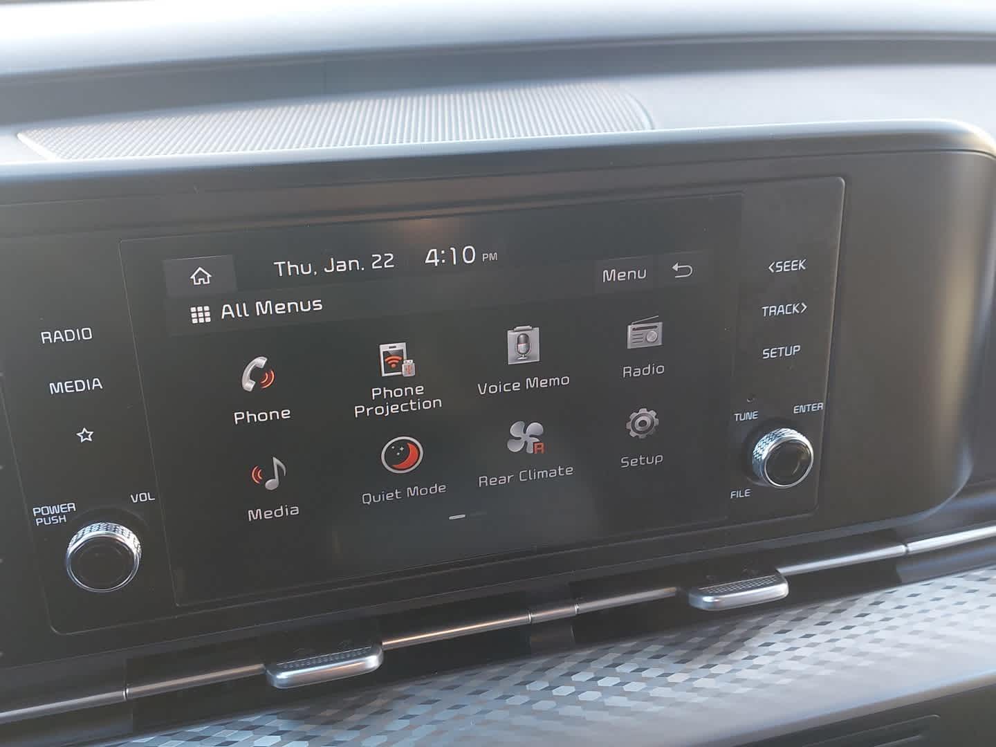 2024 Kia Carnival LX