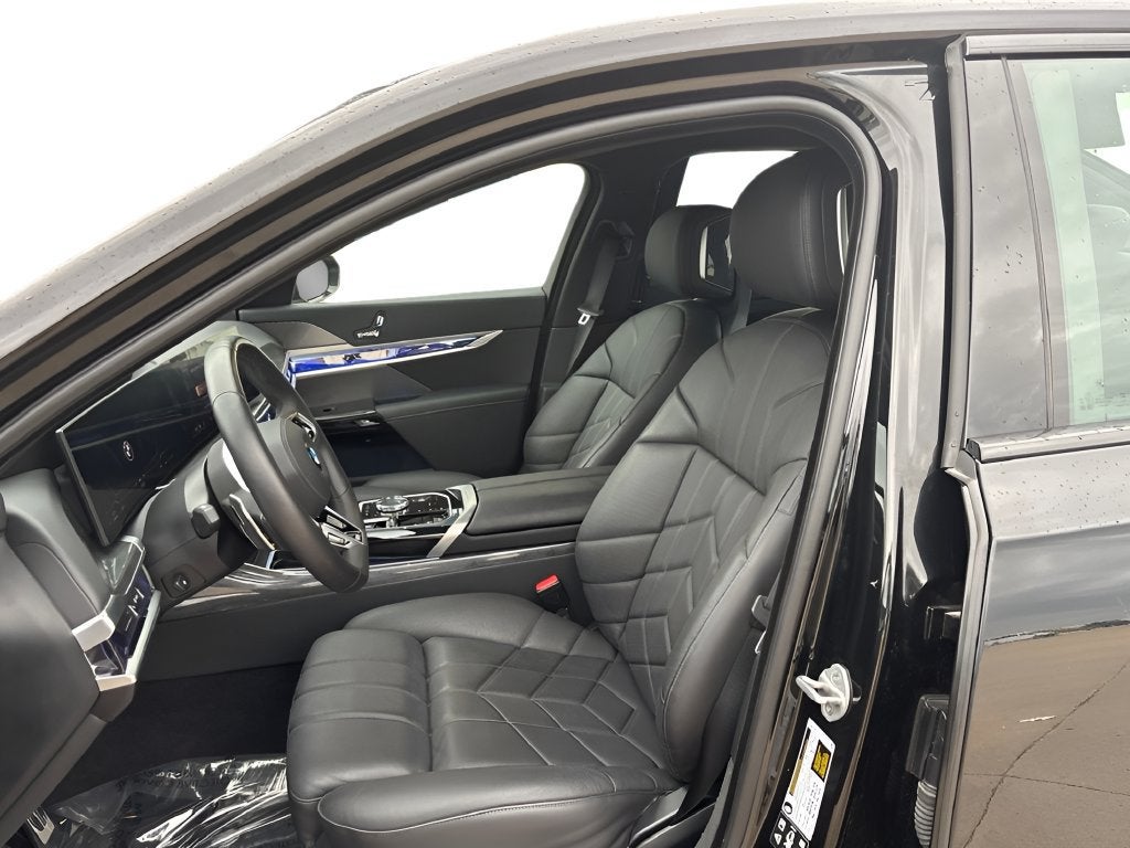 2026 BMW 7 Series 740i xDrive