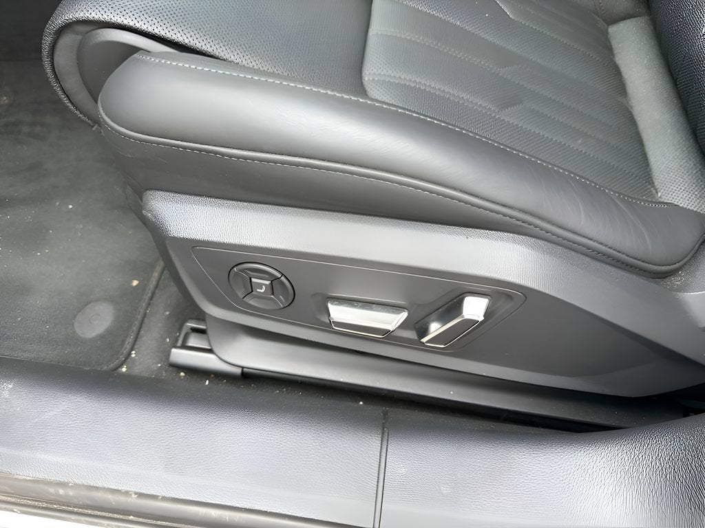 2023 Audi RS 6 Avant Base