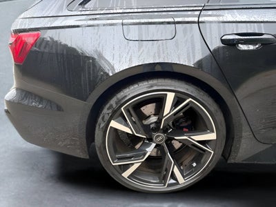 2023 Audi RS 6 Avant Base
