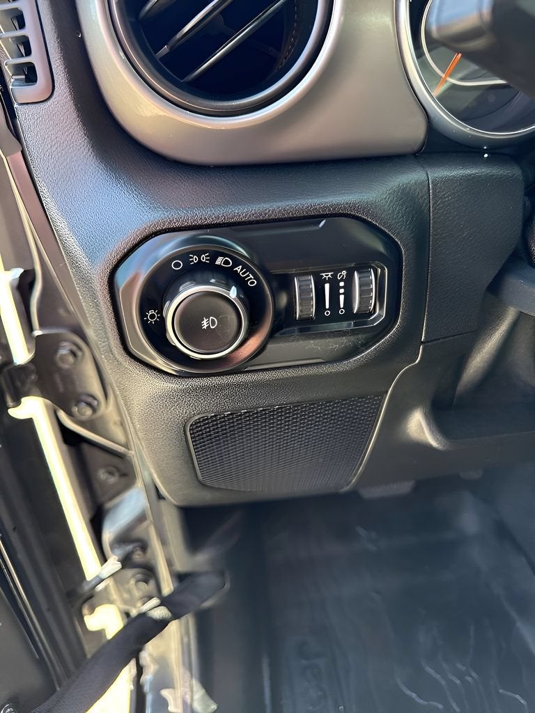 2020 Jeep Wrangler Unlimited Willys