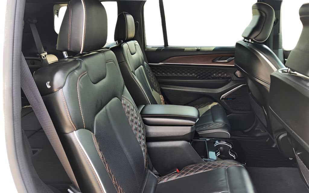 2023 Jeep Grand Cherokee L Summit