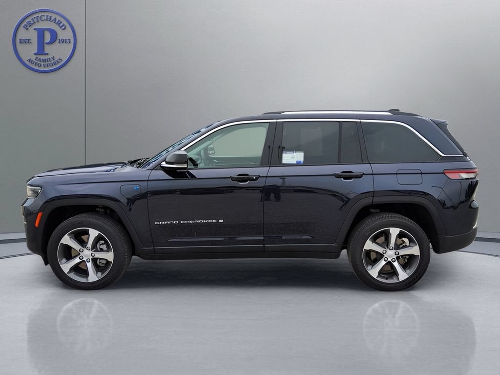 2022 Jeep Grand Cherokee 4xe Base
