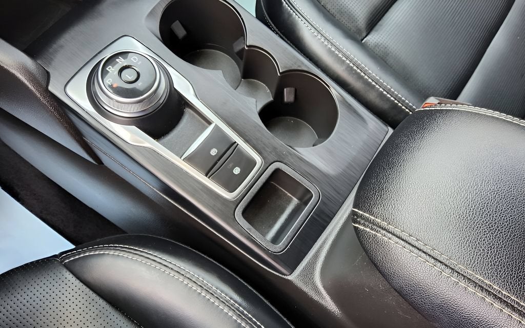 2025 Ford Escape Platinum