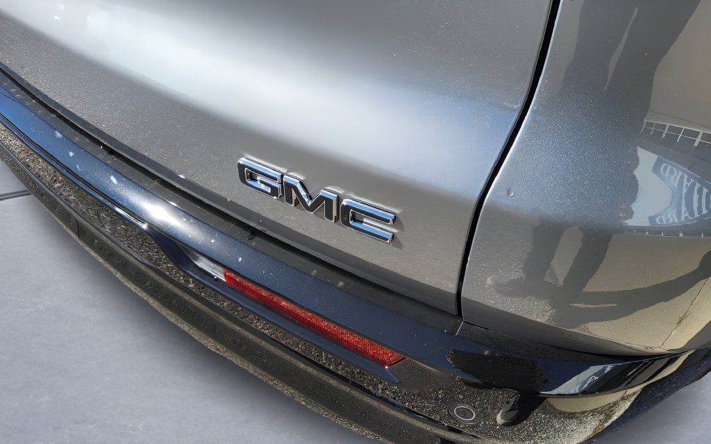 2027 GMC Acadia Denali Ultimate