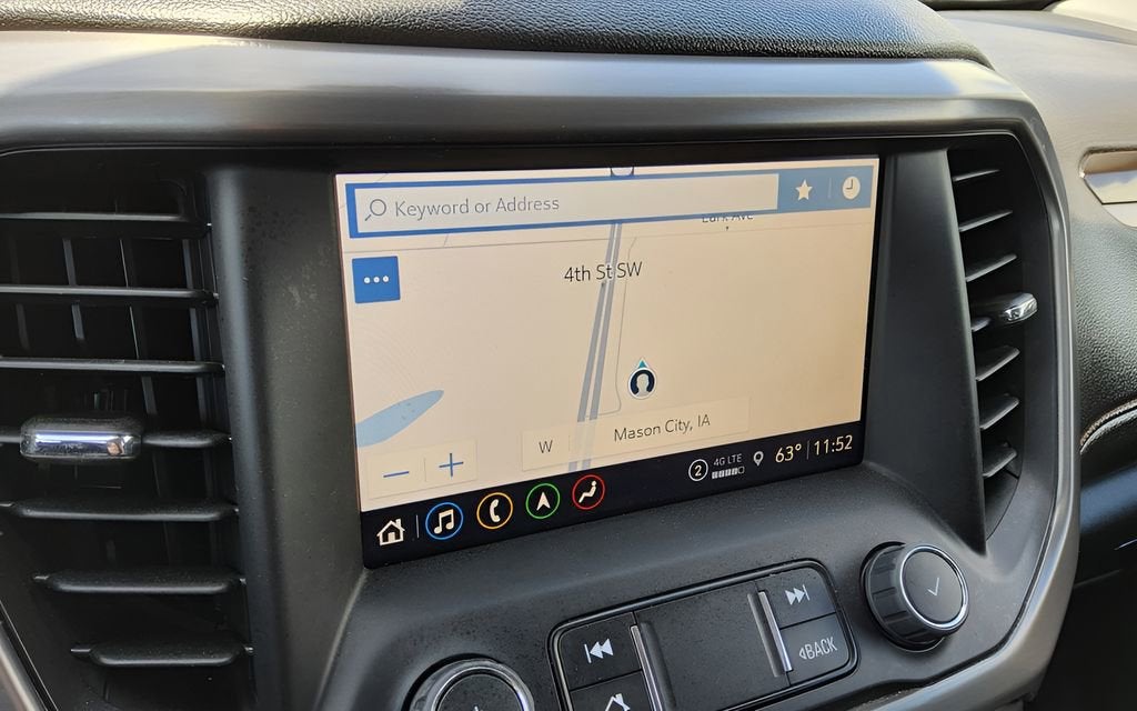 2023 GMC Acadia AT4