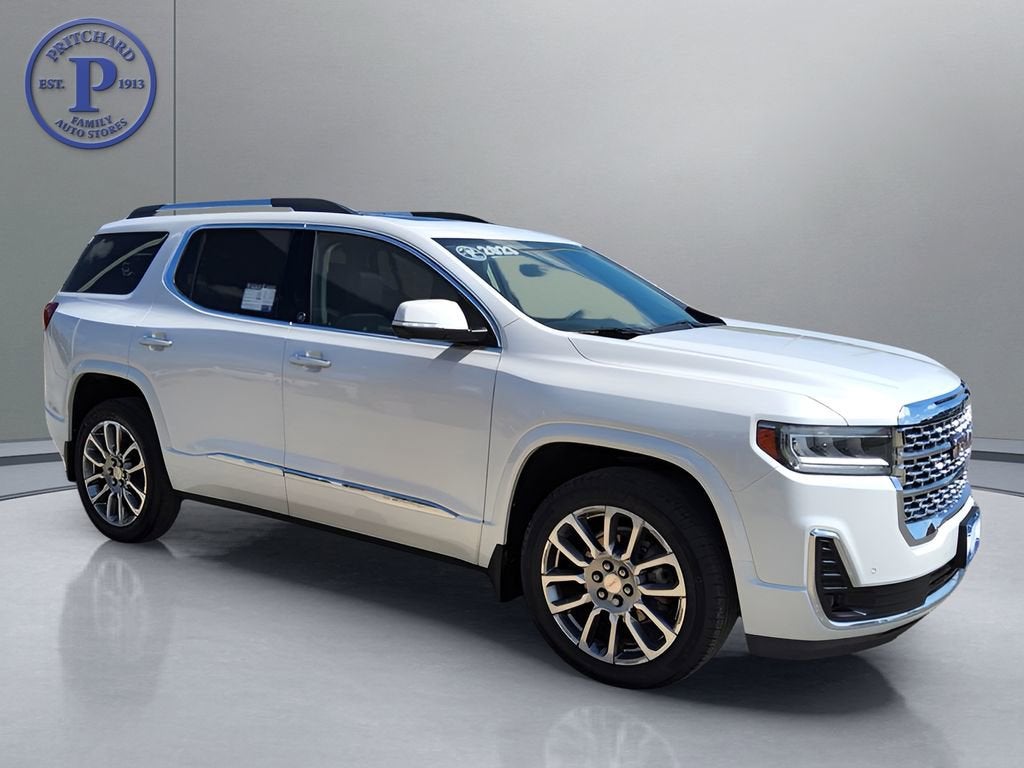 2023 GMC Acadia Denali