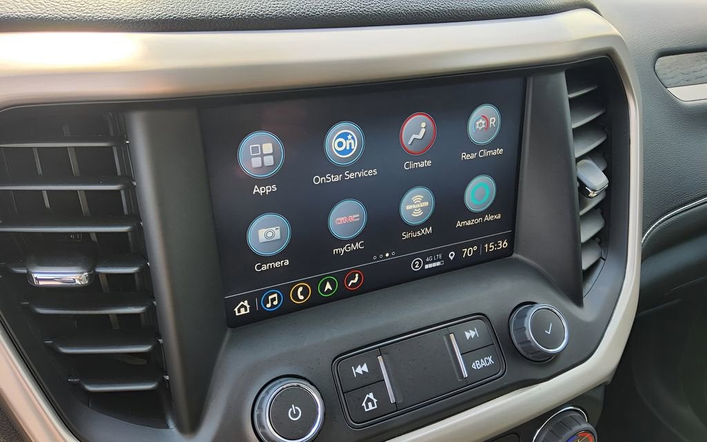 2023 GMC Acadia Denali