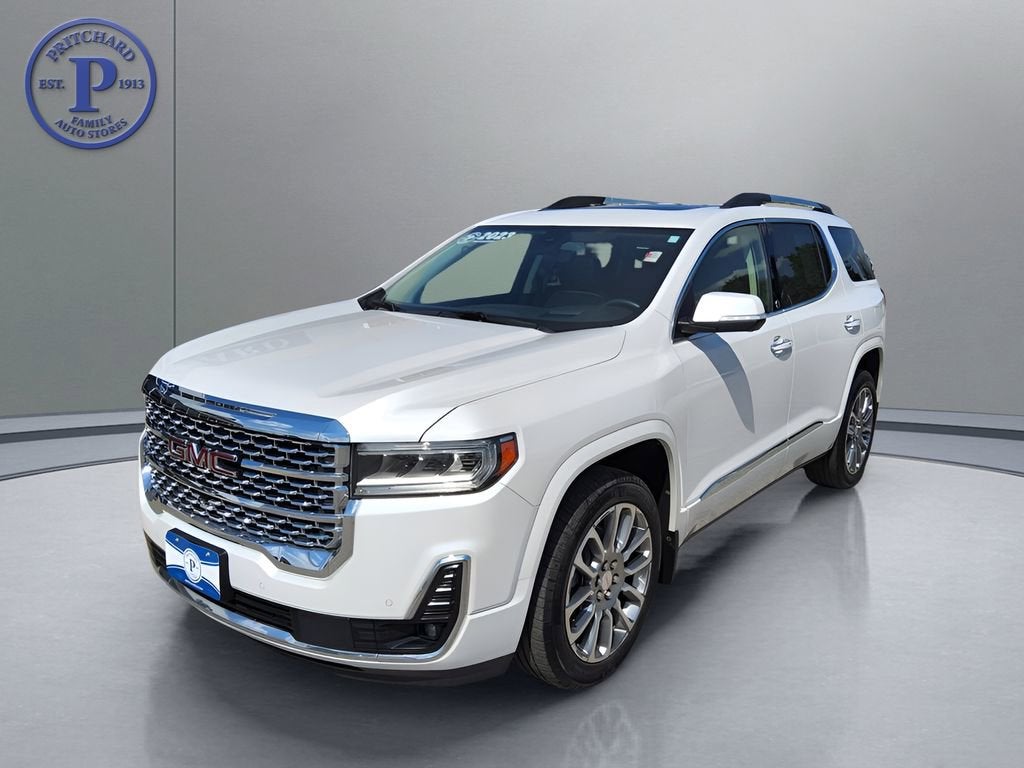 2023 GMC Acadia Denali