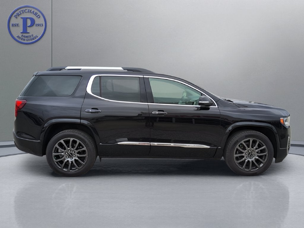 2022 GMC Acadia Denali