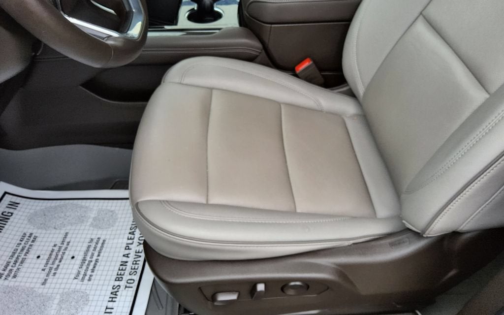 2025 GMC Yukon XL Elevation