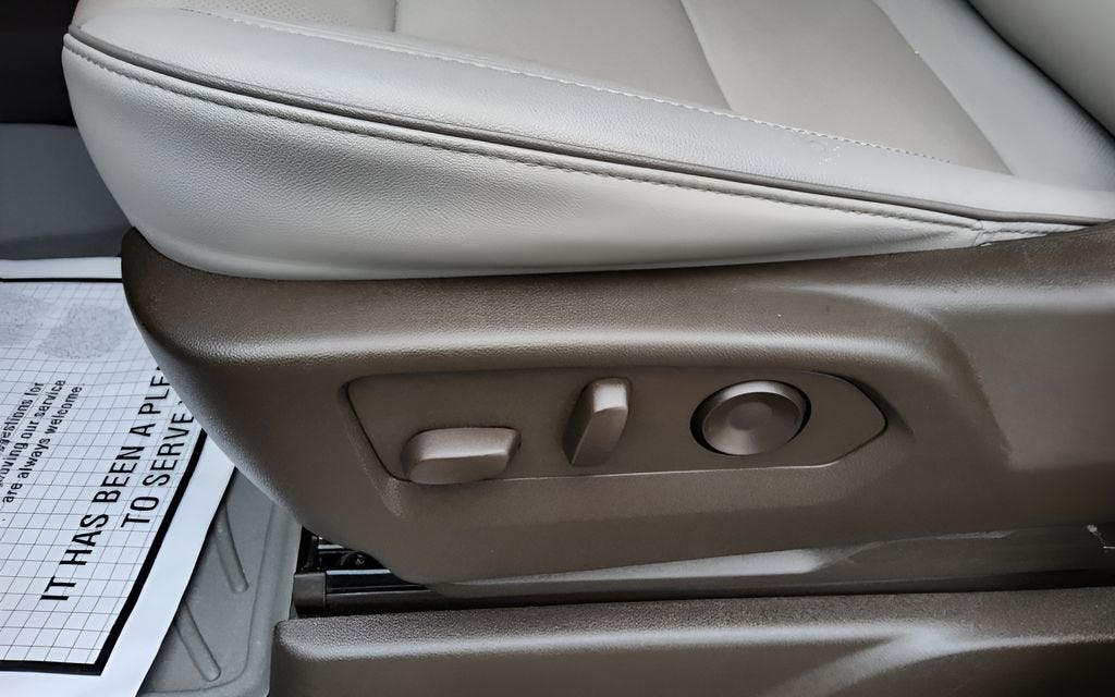 2025 GMC Yukon XL Elevation