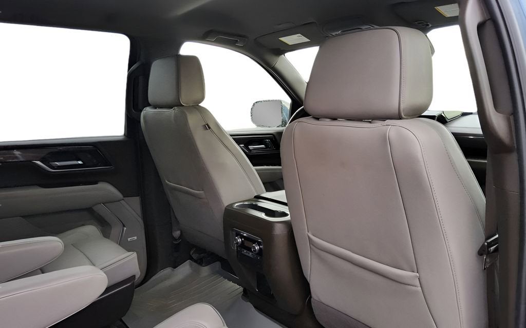 2025 GMC Yukon XL Elevation