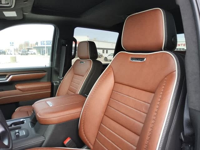 2025 GMC Sierra 3500 HD Denali Ultimate