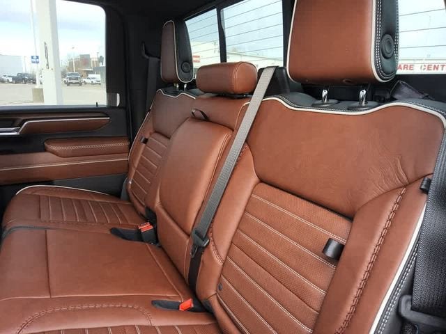 2025 GMC Sierra 3500 HD Denali Ultimate