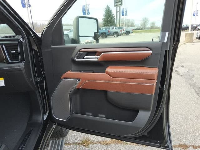 2025 GMC Sierra 3500 HD Denali Ultimate