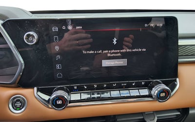2023 GMC Canyon 4WD AT4