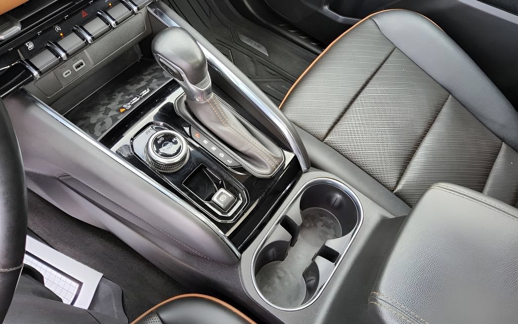2023 GMC Canyon 4WD AT4