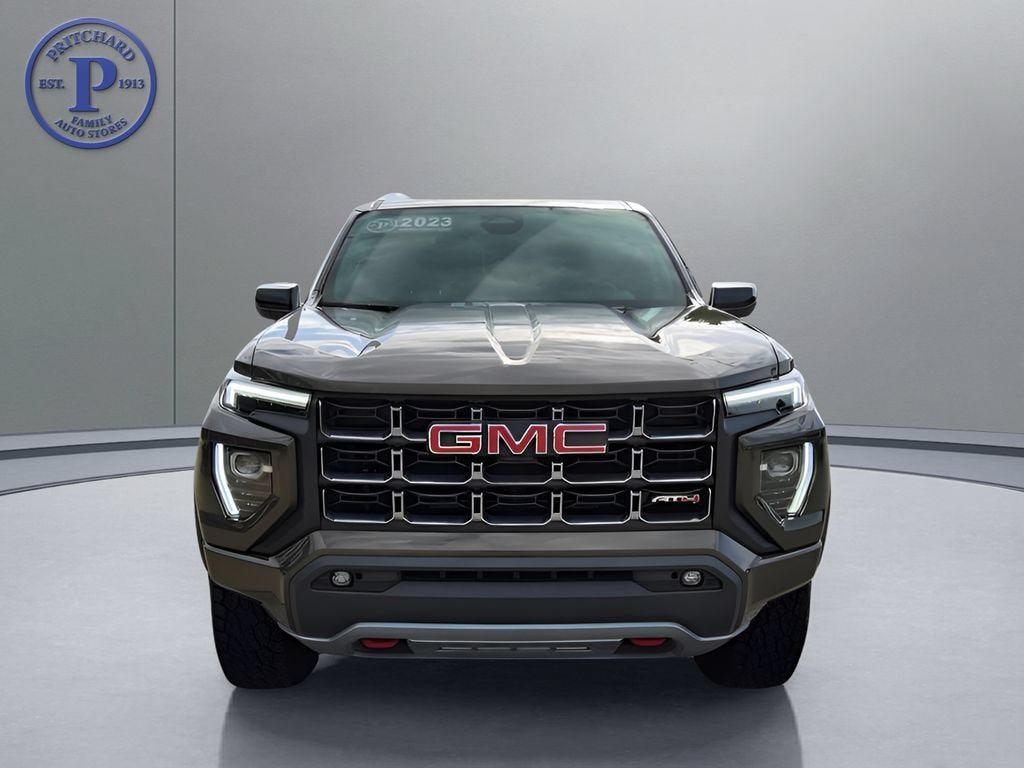 2023 GMC Canyon 4WD AT4
