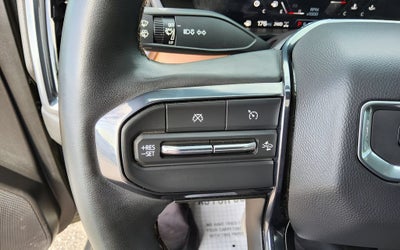 2023 GMC Canyon 4WD AT4