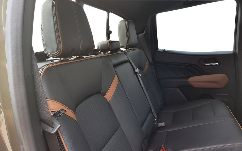 2023 GMC Canyon 4WD AT4