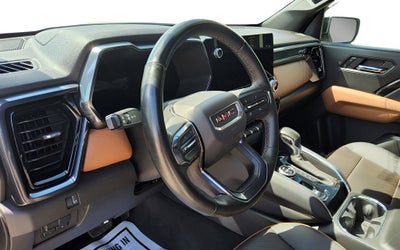 2023 GMC Canyon AT4