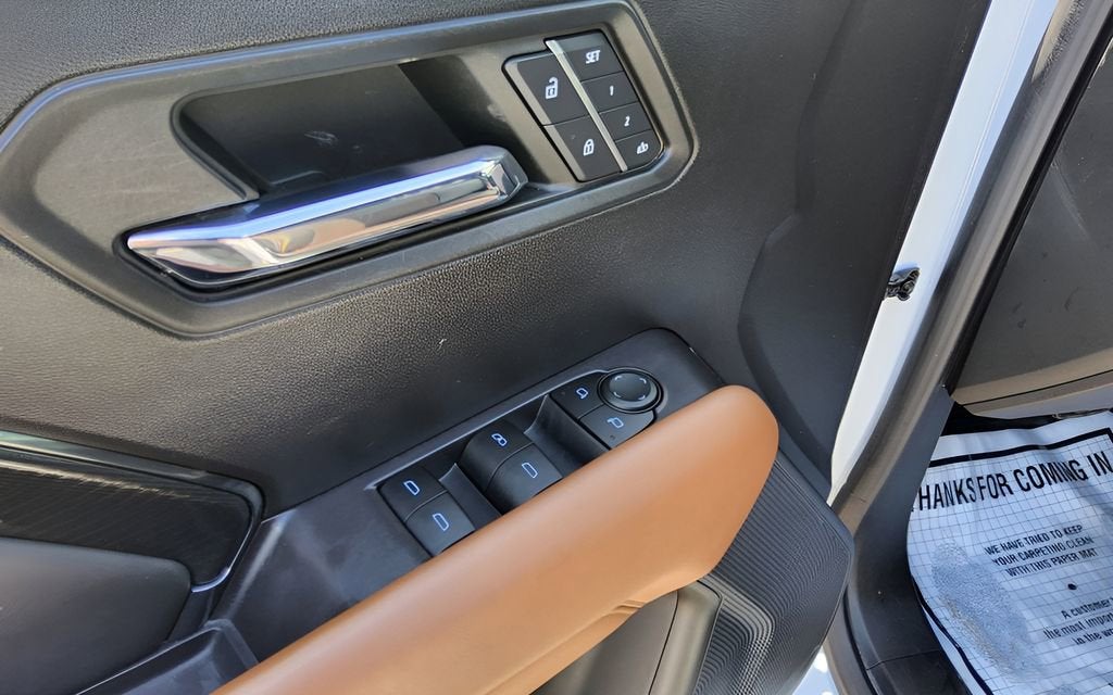 2023 GMC Canyon AT4