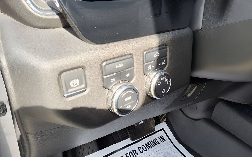 2024 GMC Sierra 1500 SLE