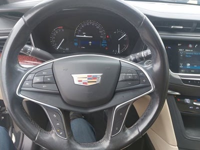 2019 Cadillac XT5 Luxury FWD