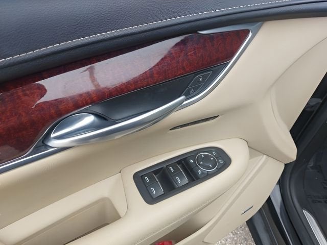 2019 Cadillac XT5 Luxury FWD