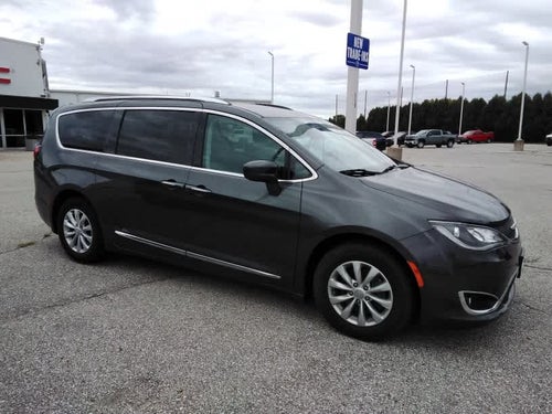 2018 Chrysler Pacifica Base