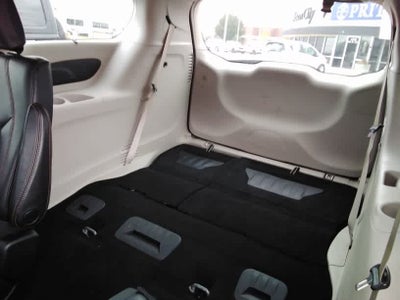 2018 Chrysler Pacifica Base