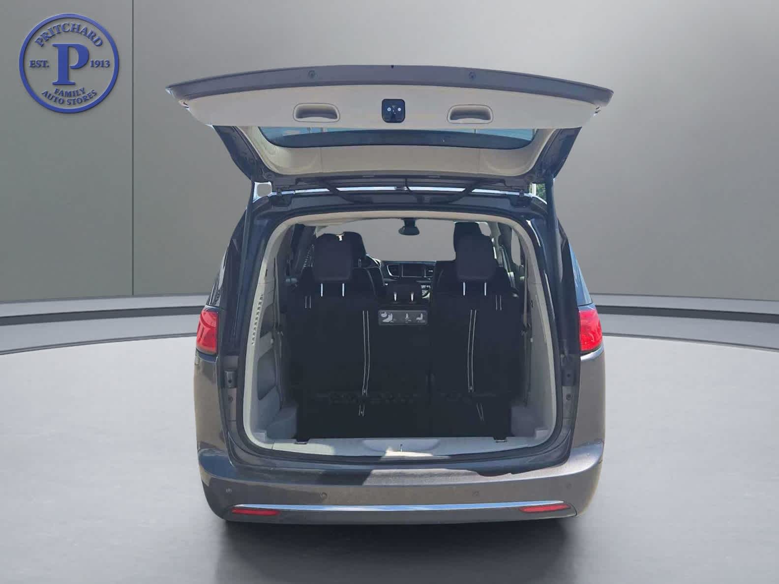 2018 Chrysler Pacifica Base