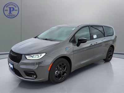 2023 Chrysler Pacifica Hybrid Limited