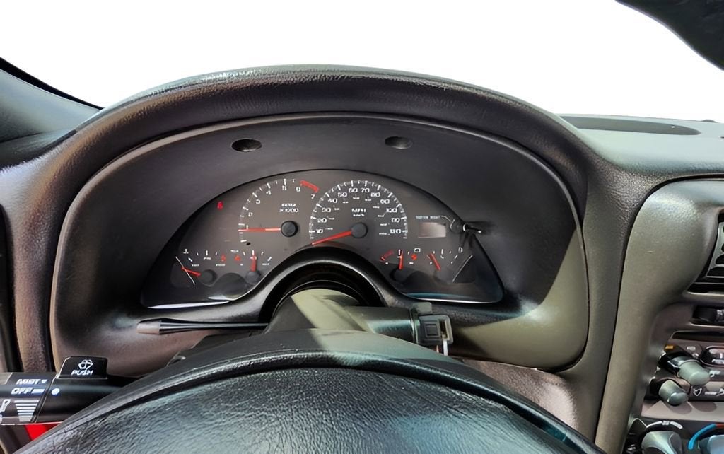 2000 Chevrolet Camaro Base
