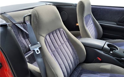 2000 Chevrolet Camaro Base