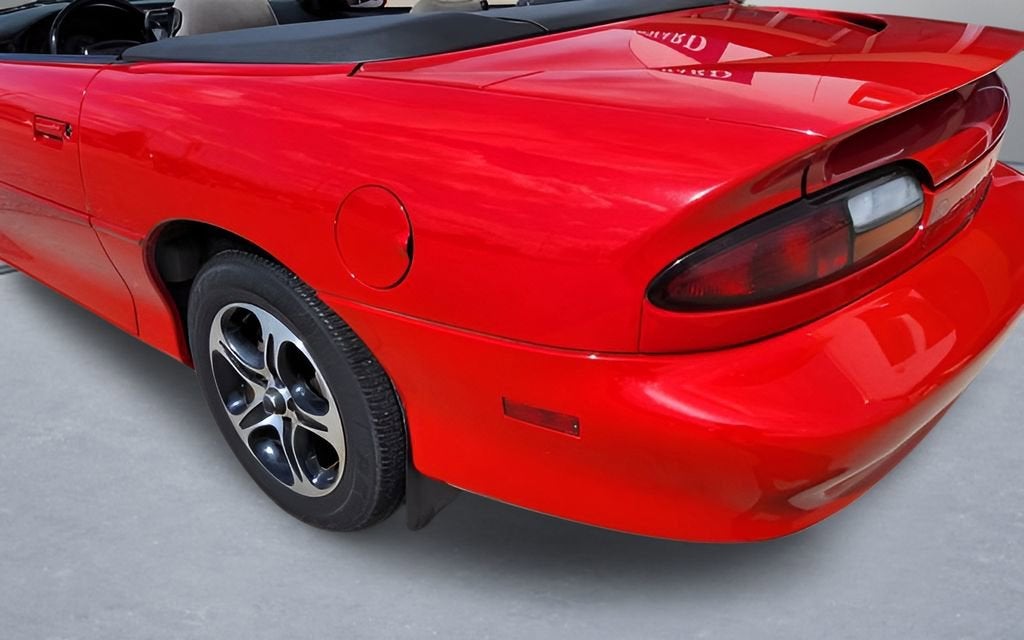 2000 Chevrolet Camaro Base
